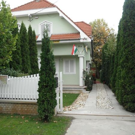 Csokonai guesthouse Zamárdi Extérieur photo