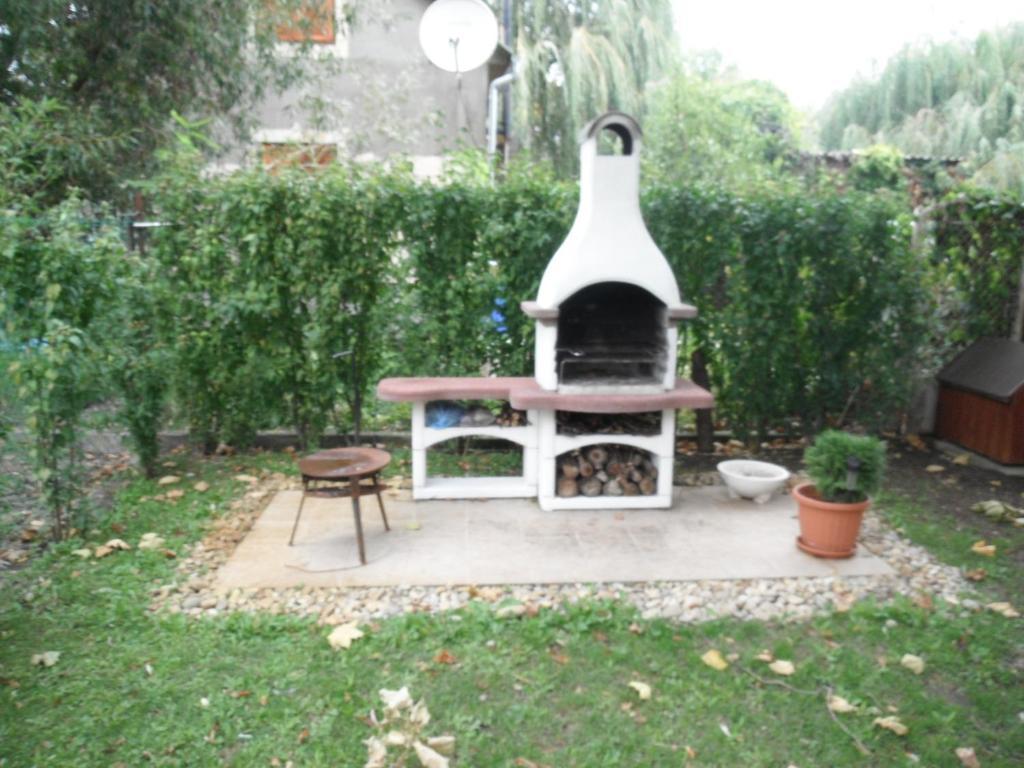 Csokonai guesthouse Zamárdi Extérieur photo